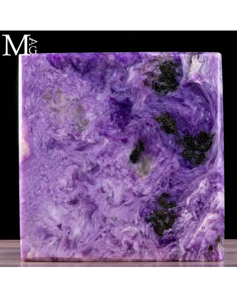 Cubo in Charoite , prima scelta