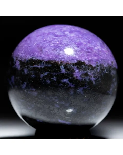 Sfera in Charoite