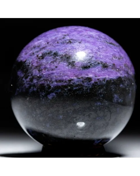 Sfera in Charoite