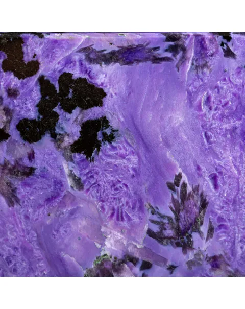 Straordinario Cubo in Charoite