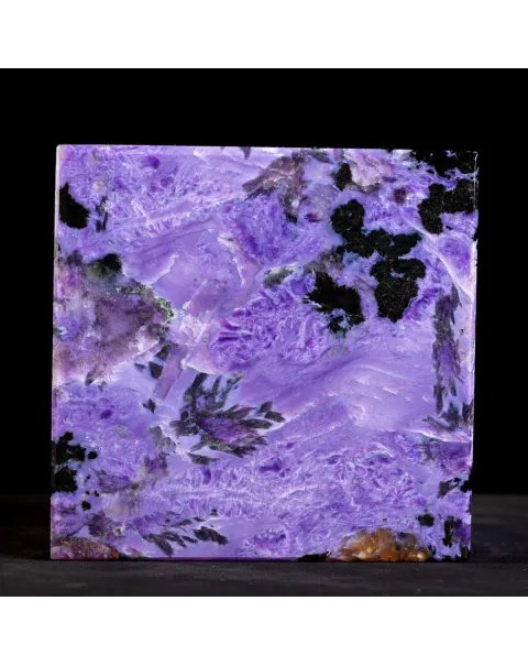 Straordinario Cubo in Charoite