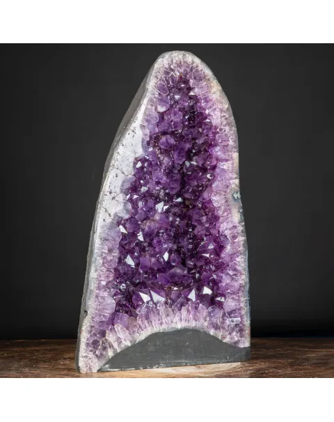 Geode di Ametista: per Spazi Raffinati.
