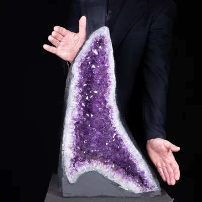 Cattedrale di Cristalli: Geode di Ametista.