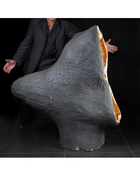 Un Magnifico Geode di Quarzo Citrino dal Brasile - Un Capolavoro Unico