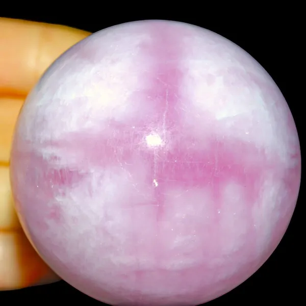 Sfera di Morganite Berillo Rosa.