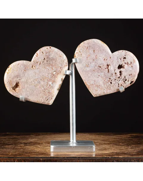 Doppio Cuore di Ametista Rosa - Simbolo di Amore e Armonia.