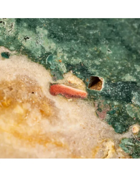 Coppia di Cuori di Ametista Rosa e verde - L'Armonia dei Cuori Uniti: