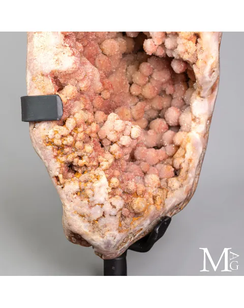 Raro Geode di Ametista Rosa Botrioidale - La Grotta delle Rose