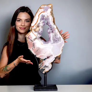 Fetta di Geode di Ametista Rosa con Cristalli Viol...