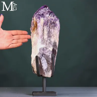 Pineapple Amethyst su Base – Scultura Minerale N...