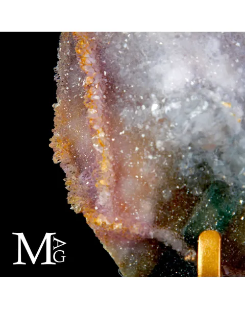 Particolare Lastra di Geode in Ametista su Base Metallica
