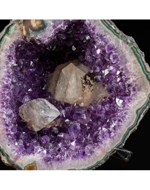Geode Ametista