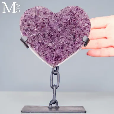 Drusa di Ametista a Cuore “Cuore in Catene”