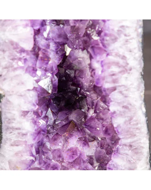 Geode di Ametista del Brasile di Alta Qualità.