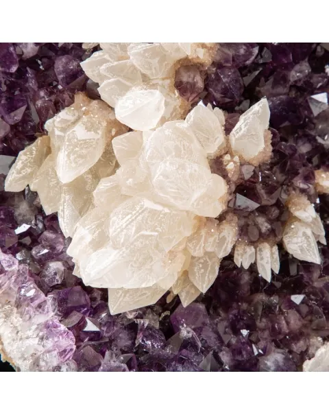 Geode di Ametista con Clacite