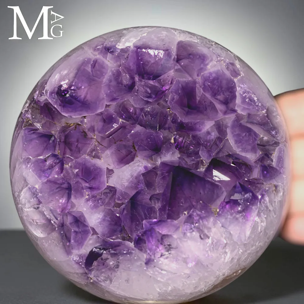 Sfera in Ametista da Geode – Struttura Cristallina.