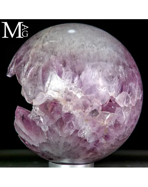 Sfera in Ametista con Calcite Interna – Geode Naturale Levigato