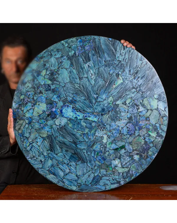 Tavolo di Azurite: Un'Eclissi di Eleganza nell'Int...