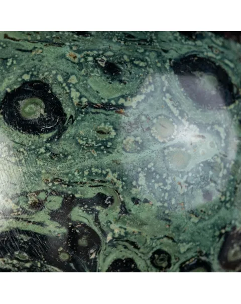 Sfera in Diaspro Kambaba