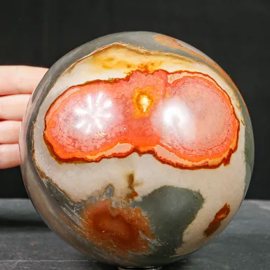 Sfera in Diaspro Policromo del Madagascar