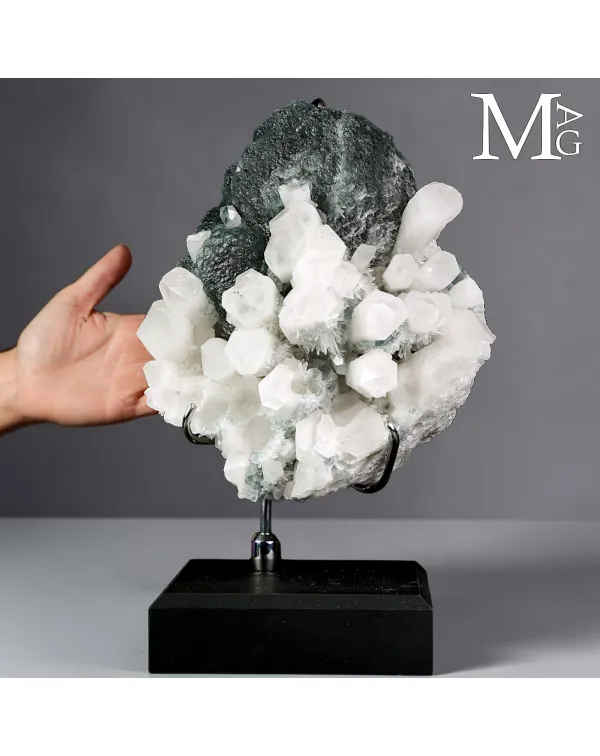 Fluorite Verde con Quarzo del Perù