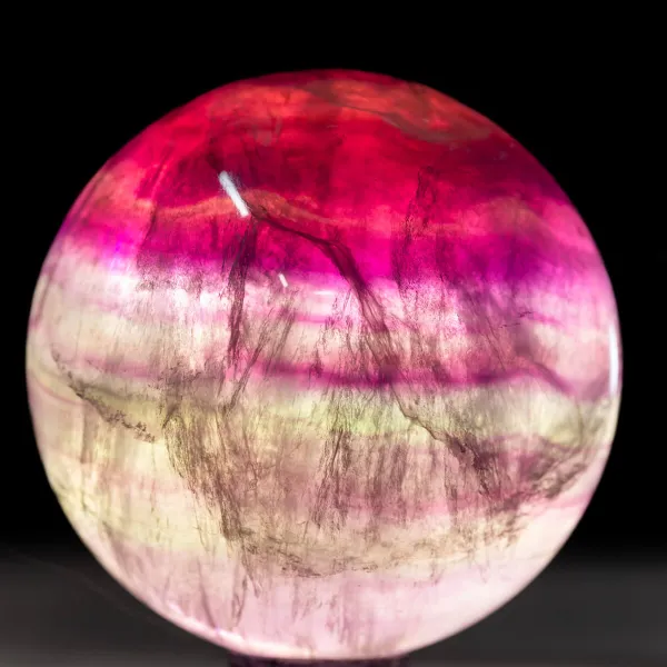 Sfera di Fluorite Naturale – Equilibrio tra Natura e Energia.