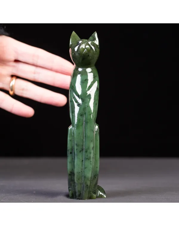 Intaglio in Giada di un Gatto Sacro.
