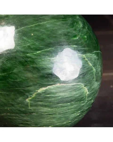 Grande Sfera di Giada