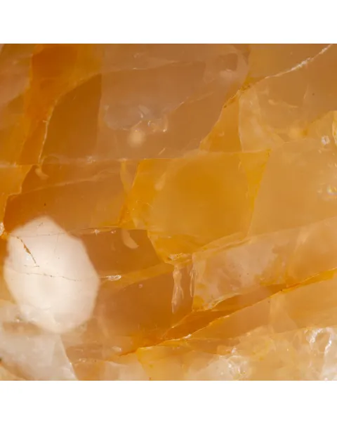 Sfera di Quarzo Ematoide (Golden Healer) – Potente Cristallo di Guarigione e Connessione Energetica.