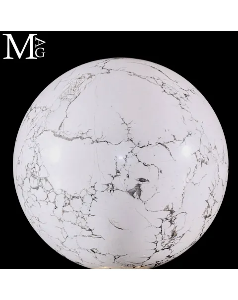 Grande Sfera in Howlite Naturale.