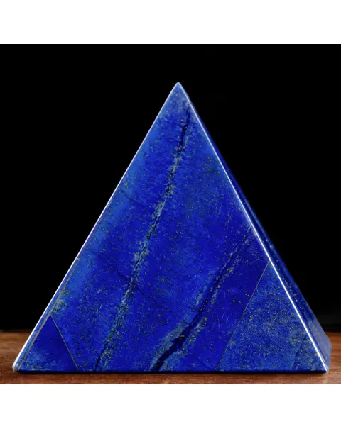 Piramide in Lapis Lazuli Royal Blue.