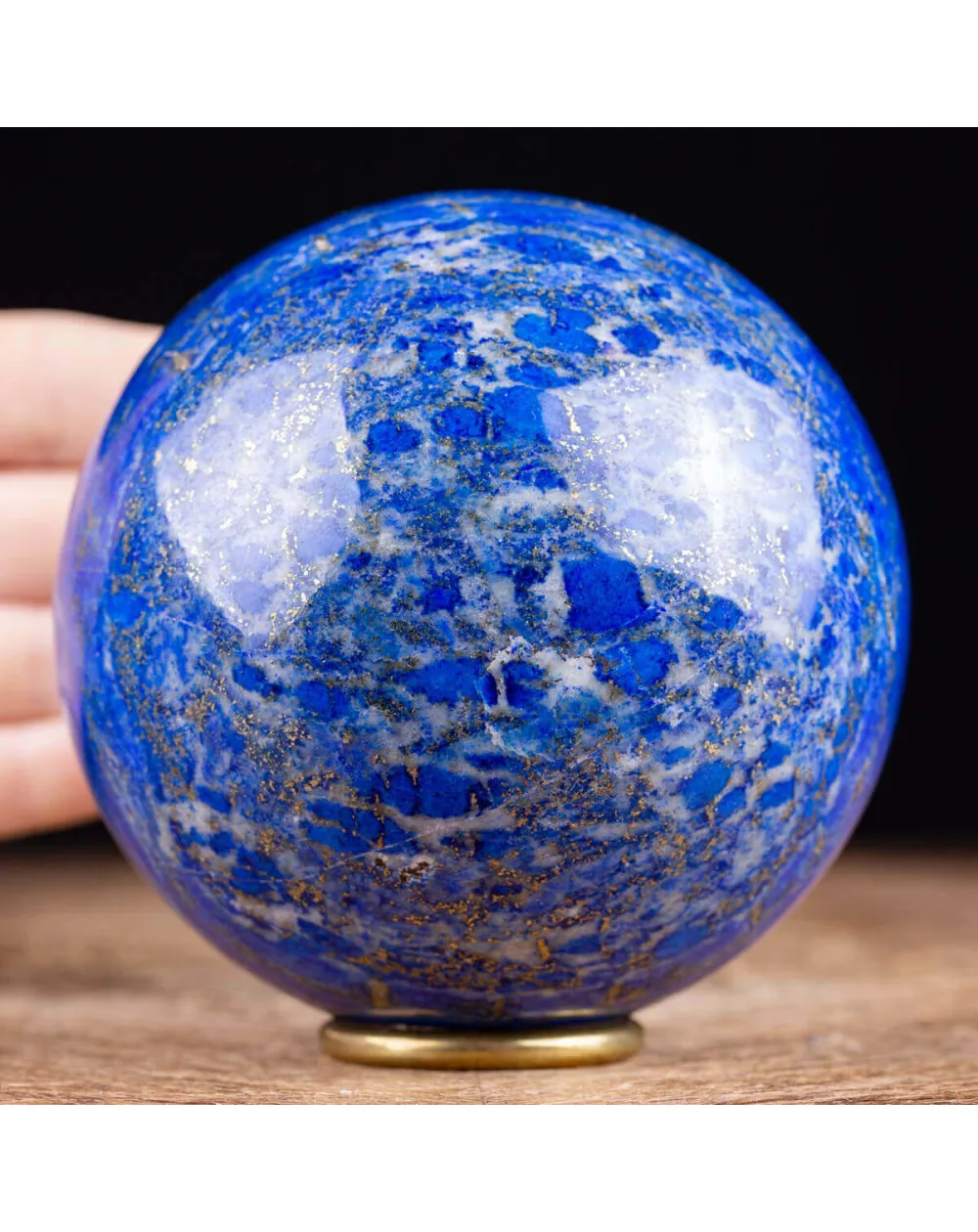 Lapislazzuli: Sfera di Prestigio per Collezionisti Esigenti.