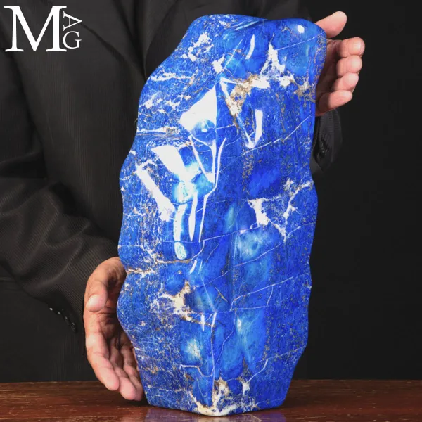 Scultura Naturale in Lapis Lazuli