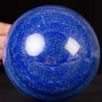 Lusso Astrale in Palmo di Mano.