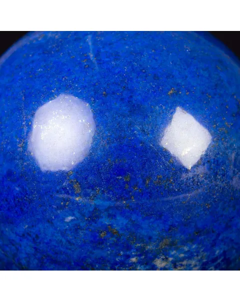 Esplora l'Eleganza Celestiale.