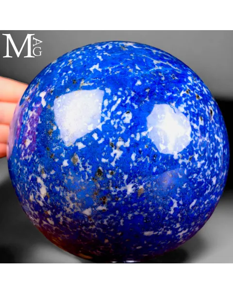 Esclusiva sfera in Lapislazzuli.