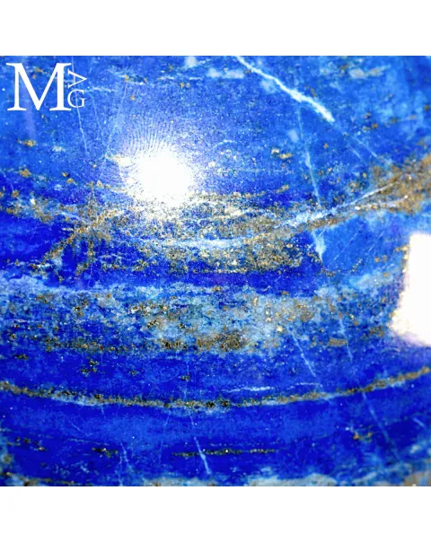 Sfera in Lapis Lazuli.
