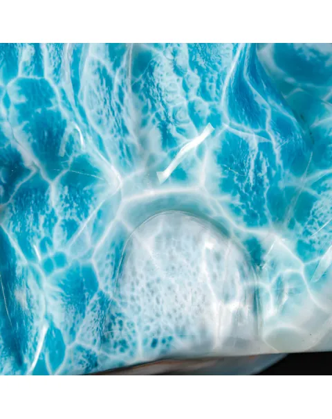 Larimar dei Caraibi: Un Tesoro Raro di Eccezionale Qualità per Collezionisti.