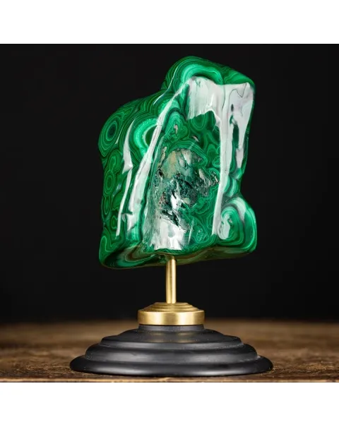 Malachite su Piedistallo in Ottone e Legno