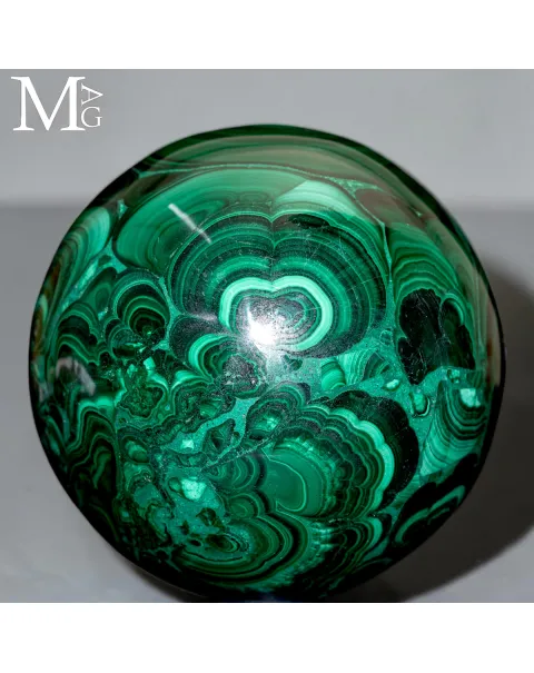 Malachite – Sfera a Bande Concentriche con strutture Radiali.