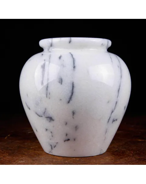 Vaso in Marmo Bianco di Carrara.