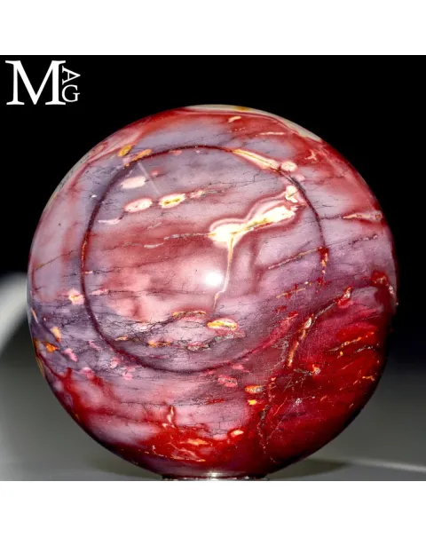 Sfera di Diaspro Mookaite Rosso con Macchie Gialle e Sfumature Biancastre.