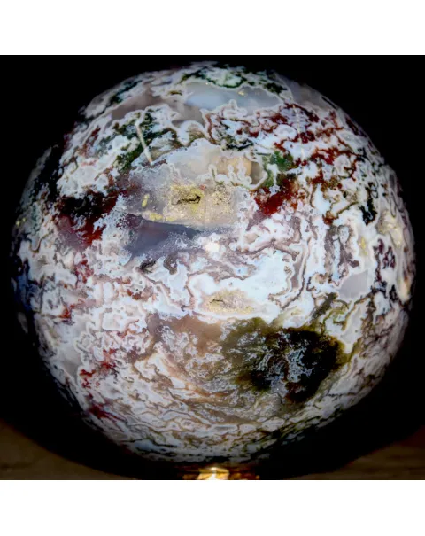 Sfera di Agata Muschiata – Il Potere della Natura Racchiuso in una Pietra.