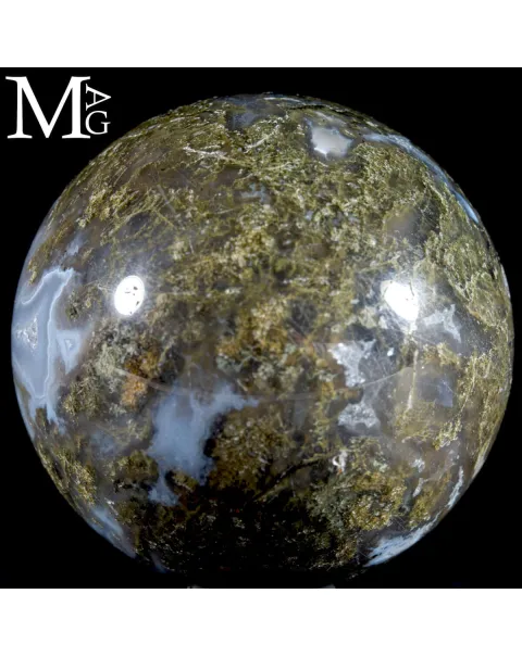 Sfera in Agata Muschiata.