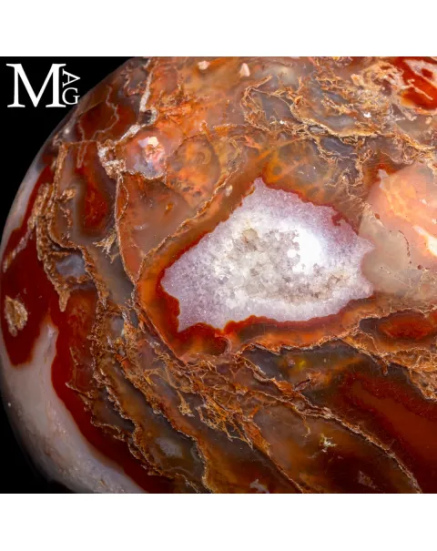 Sfera in Agata Muschiata Rossa.