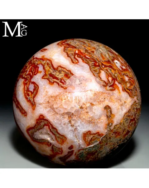 Sfera in Agata Muschiata con Cristalli di Quarzo.