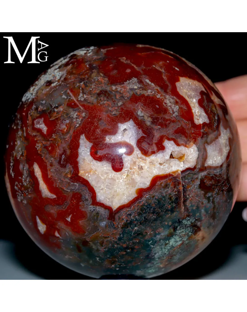 Sfera in Agata Muschiata Rosso-Verde – Madagascar