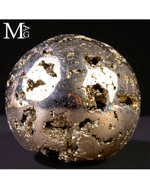 Sfera di Geode di Pirite: Geometria del Metallo Naturale.