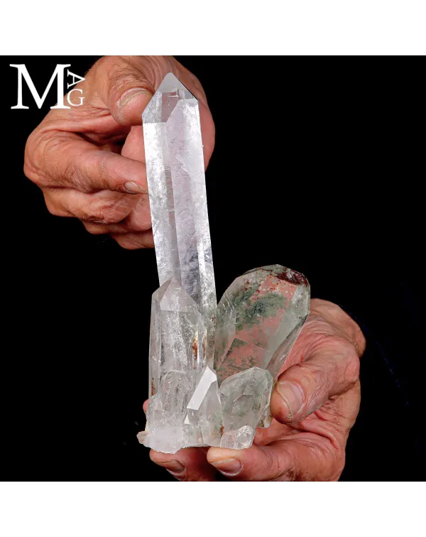 Cristallo di Quarzo Himalayano con  Clorite e Ossi...