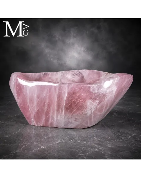 Vasca Monolitica in Quarzo Rosa Naturale.